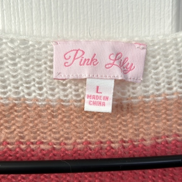 Pink Lily sweater. V neck. Long sleeve. Size L - Picture 6 of 8
